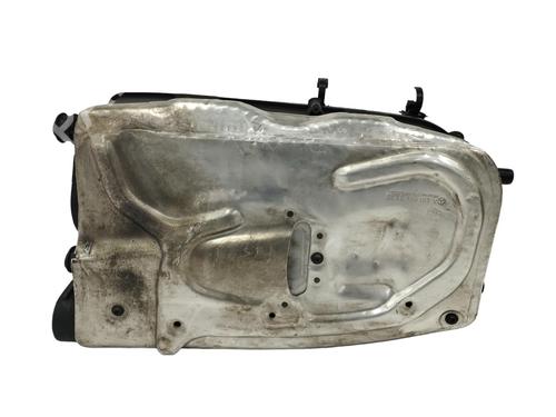 Air filter box MERCEDES-BENZ C-CLASS (W204) C 200 CDI (204.001) | BP15763585M87 