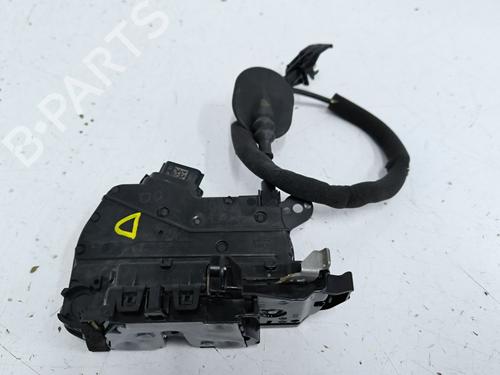 front-right-lock-renault-clio-v-b7_-2019-40447304 main image