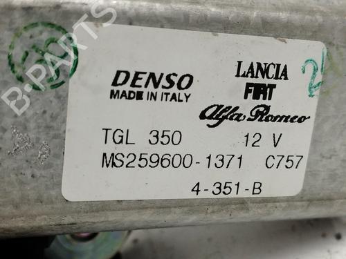 Rear wiper motor FIAT 500 (312_) 1.2 (312AXA1A) | BP11020326M102 
