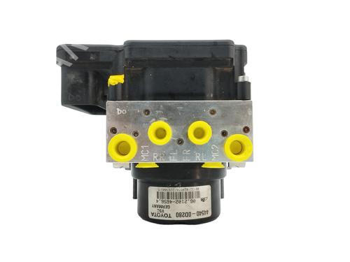 Used ABS pump TOYOTA YARIS (_P13_) 1.5 (NSP131_) (112 hp) 14920566