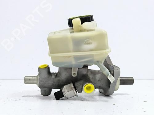 brake-master-cylinder-mercedes-benz-c-class-w203-2000-2001-2002-2003-2004-2005-2006-2007-39592373 main image