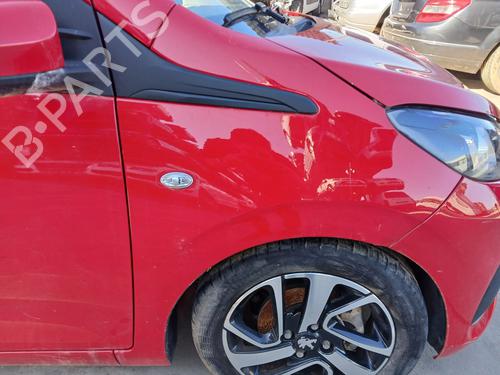 Used Right front fenders Right front fenders PEUGEOT 108 1.0 VTi 72 (72 hp) 33209543 33209543