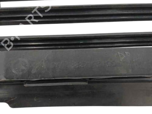 Grill MERCEDES-BENZ GLA (H247) GLA 200 d (247.712) | BP26554003C40 