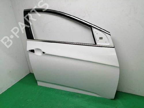 Right front door HYUNDAI i40 I (VF) 1.7 CRDi | BP9271830C3 