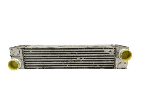 Intercooler BMW 7 (E65, E66, E67) 730 d (218 hp) 13659061