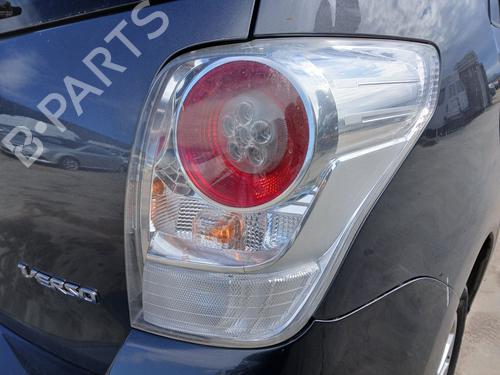 Used Right taillight Right taillight TOYOTA VERSO (_R2_) 2.0 D-4D (AUR20_, AUR20R) (126 hp) 33941221 33941221