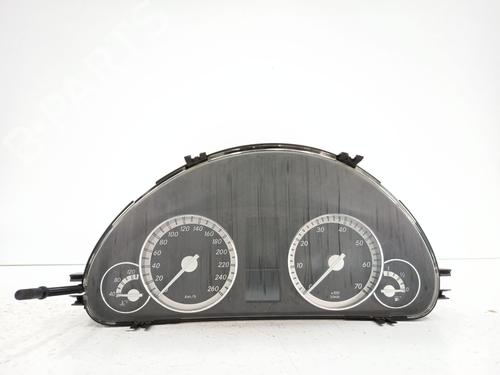 instrument-cluster-mercedes-benz-c-class-w203-2000-2001-2002-2003-2004-2005-2006-2007-33718551 main image