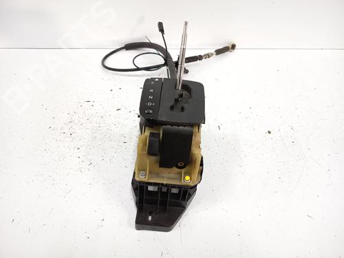 Used Gear lever Gear lever MERCEDES-BENZ B-CLASS Sports Tourer (W245) B 200 CDI (245.208) (140 hp) 34390666 34390666