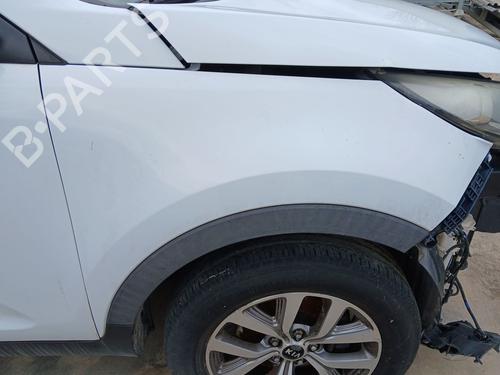Guarda-lamas direito Guarda-lamas direito KIA SPORTAGE III (SL) 1.6 GDI (135 hp) 34612408 34612408