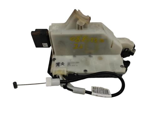 Rear left lock PEUGEOT 2008 I (CU_) 1.2 THP 110 / PureTech 110 | BP15664674C100 