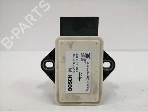 Used Electronic sensor KIA CEE'D Hatchback (ED) 1.6 CRDi 115 (115 hp) 6524027