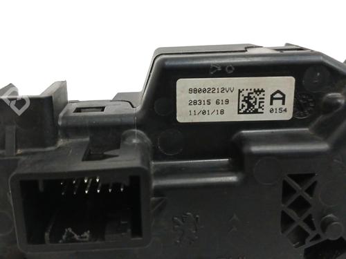 Gear lever CITROËN C4 Picasso II  | BP18571713M90 