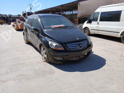 Gebruikte MERCEDES-BENZ B-CLASS Sports Tourer (W245) B 200 CDI (245.208) 4864522 Onderdelen