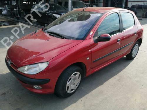 Fuse box PEUGEOT 206 Hatchback (2A/C) 1.4 HDi eco 70 | BP8234013E1 