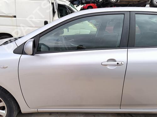 Dør venstre foran TOYOTA COROLLA Saloon (_E15_) 1.6 Dual VVTi (ZRE141, ZRE151) (124 hp) 32859928