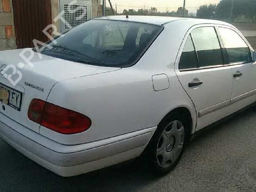 Fuse box MERCEDES-BENZ E-CLASS (W210)  | BP8682094E1 