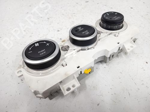 Climate control MAZDA 6 Hatchback (GG) 2.0 DI (GG14) | BP30589903I5