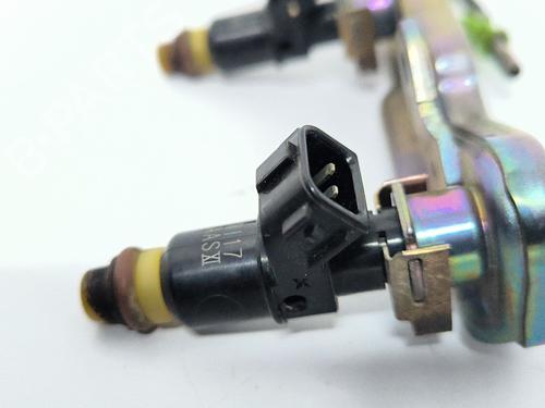 Injection rail HONDA CIVIC VII Hatchback (EU, EP, EV) 1.6 i (EP2, EU8, EU6) | BP38010550M98 - Image 4
