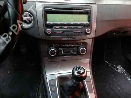Oliekøler VW PASSAT B6 (3C2)  | BP18267255M33 