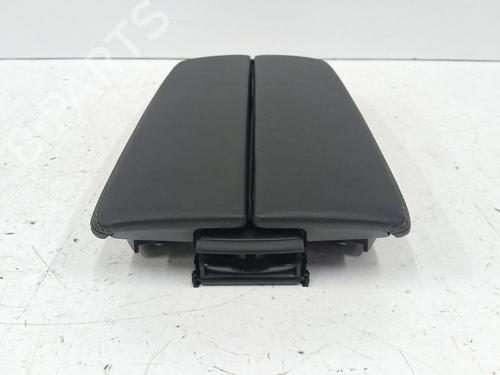 Used Armrest / Center console PEUGEOT 3008 II SUV (MC_, MR_, MJ_, M4_) Hybrid (224 hp) 29924476