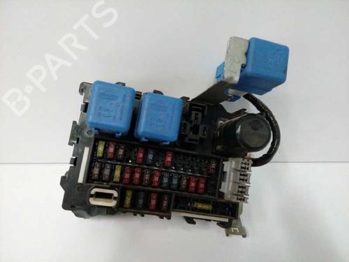 Used Fuse box NISSAN PICK UP (D22) [1997-2025]  5275328
