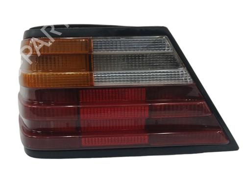 Used Left taillight Left taillight MERCEDES-BENZ 124 Saloon (W124) 250 D (124.125) (90 hp) 23575555 23575555