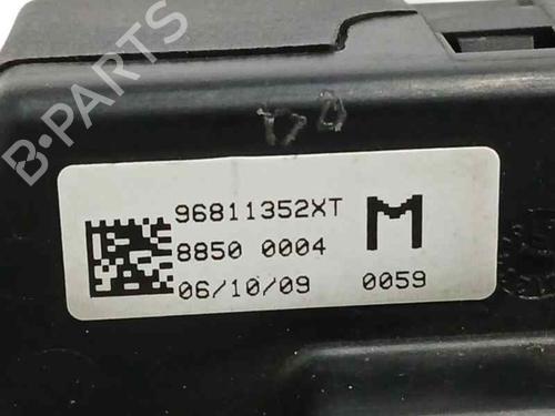 Gear lever CITROËN C4 Picasso I MPV (UD_) 2.0 HDi 138 | BP26656340M90 