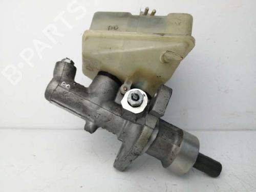 Used Brake master cylinder Brake master cylinder MERCEDES-BENZ E-CLASS (W210) E 300 Turbo-D (210.025) (177 hp) 8635781 8635781