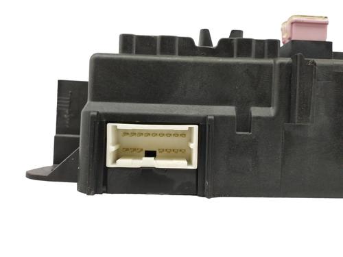 Fuse box MITSUBISHI OUTLANDER II (CW_W) 2.2 DI-D 4WD | BP13506139E1 