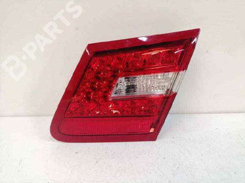 Used Right tailgate light Right tailgate light MERCEDES-BENZ E-CLASS Coupe (C207) E 250 CDI / BlueTEC / d (207.303, 207.304) (204 hp) 8137699 8137699