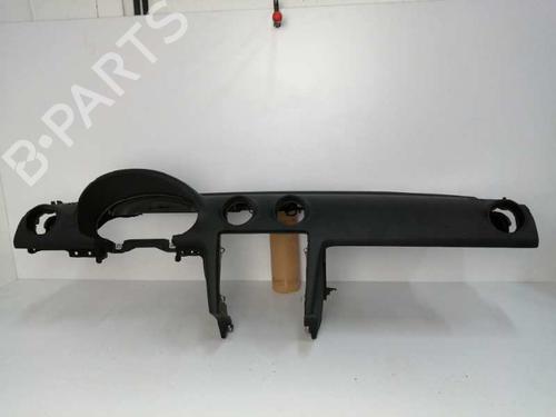 Used Dashboard AUDI A3 (8P1) 2.0 TDI 16V (140 hp) 6334376