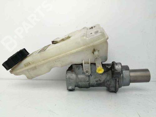 Brake master cylinder FORD FOCUS III 1.6 TDCi | BP8643646M77