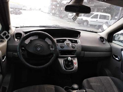 Fuse box RENAULT SCÉNIC II (JM0/1_) 1.9 dCi (JM0G, JM12, JM1G, JM2C) | BP7007155E1 