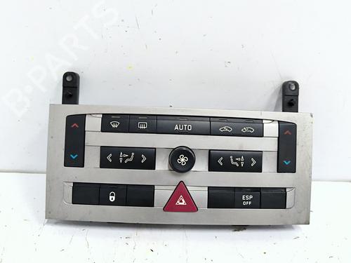 Used Climate control Climate control PEUGEOT 407 (6D_) 1.6 HDi 110 (6D9HZC, 6D9HYC) (109 hp) 35895422 35895422