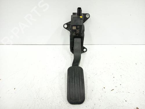 Used Pedal Pedal TOYOTA COROLLA Saloon (_E21_) 1.8 VVTi Hybrid (ZWE211, MZEA12) (98 hp) 33455471 33455471