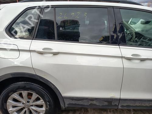 Dør høyre bak VW TIGUAN (AD1, AX1) 2.0 TDI (115 hp) 31998962