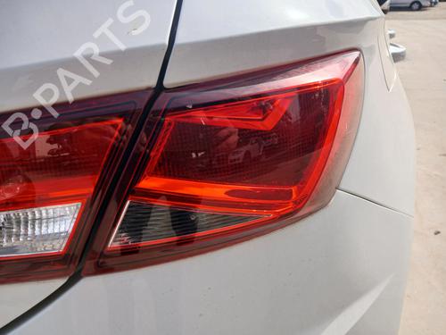 Right taillight SEAT LEON (5F1) 1.2 TSI | BP33855884C35 - Image 2
