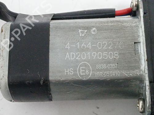 Rudehejsemekanisme Højre foran NISSAN TERRANO II (R20) 2.7 TD 4WD | BP29355336C23 