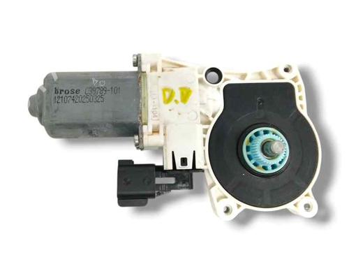 Used Right front window motor JAGUAR F-PACE (X761) [2015-2025]  26558792