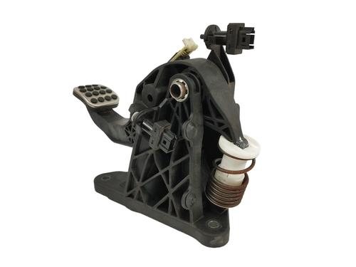 Clutch pedal MERCEDES-BENZ A-CLASS (W176) A 180 CDI / d (176.012) | BP16376731I13 