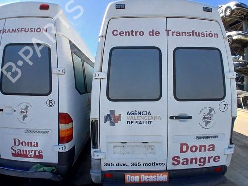 Used Left tailgate Left tailgate MERCEDES-BENZ SPRINTER 4-t Bus (B904) 413 CDI (904.663, 904.662) (129 hp) 33460787 33460787