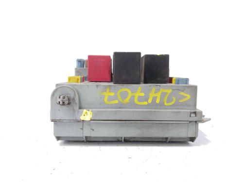 Fuse box FIAT STILO (192_) 1.9 D Multijet | BP12427321E1 