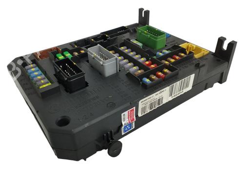 Fuse box CITROËN C4 Picasso II | BP16683437E1