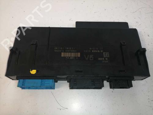 Used Electronic module BMW 7 (F01, F02, F03, F04) 750 d xDrive (381 hp) 7477206