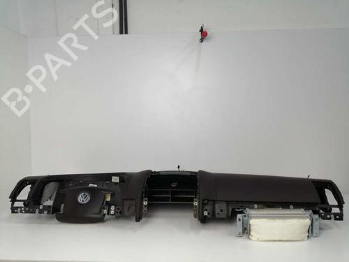 Used Dashboard VW TOUAREG (7LA, 7L6, 7L7) 3.0 V6 TDI (225 hp) 5650157