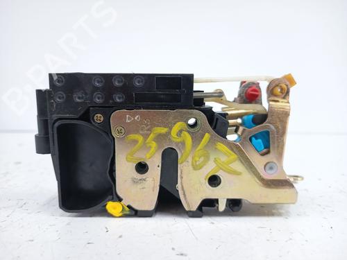 front-right-lock-ssangyong-rexton-rexton-ii-gab_-2002-35738487 main image