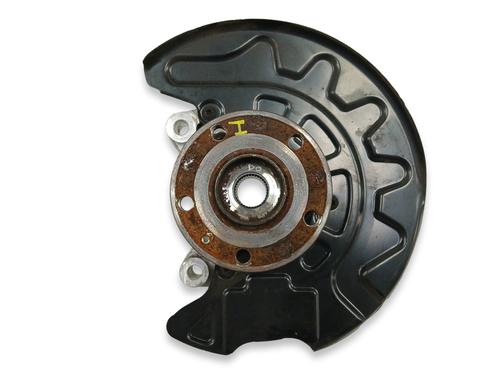 Used Left front steering knuckle SEAT LEON ST (5F8) 2.0 TDI (150 hp) 17833621