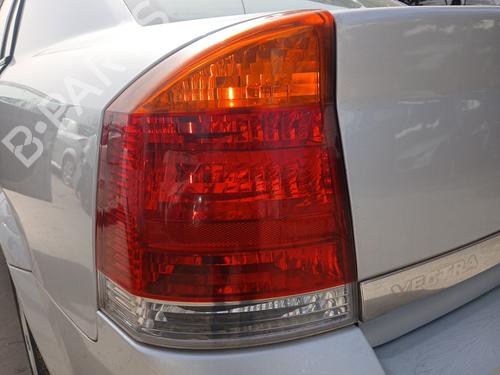 Used Left taillight Left taillight OPEL VECTRA C (Z02) 2.0 DTI 16V (F69) (101 hp) 33977453 33977453