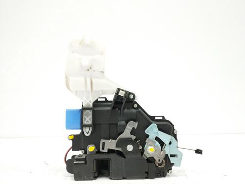 Front right lock VW CADDY III MPV (2KB, 2KJ, 2CB, 2CJ) 2.0 TDI | BP13217580C97 