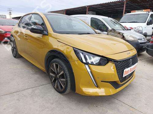 Brugte PEUGEOT 208 II (UB_, UP_, UW_, UJ_)  1.2 PureTech 100  4568210